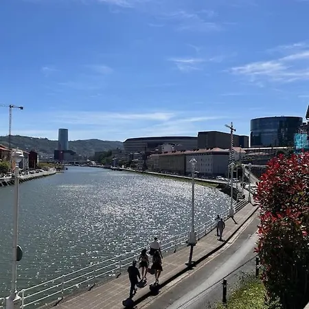Desayuno Con Vistas A La Ria By Guggenko Bilbao